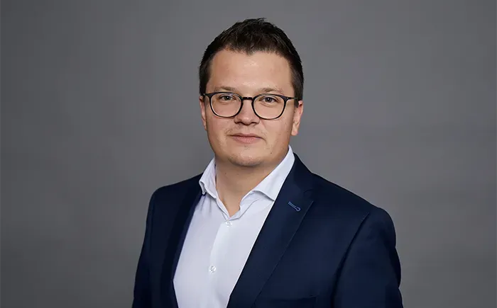 Julian Jenkel Unternehmenskommunikation